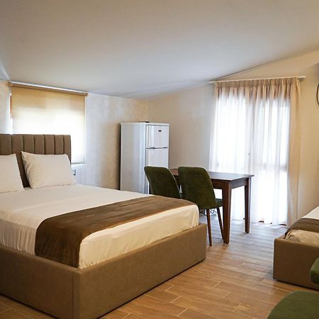 Delmar Apartments 골렘 외부 사진