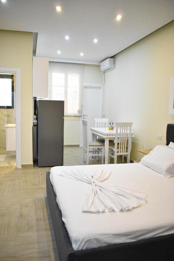 Delmar Apartments 골렘 외부 사진