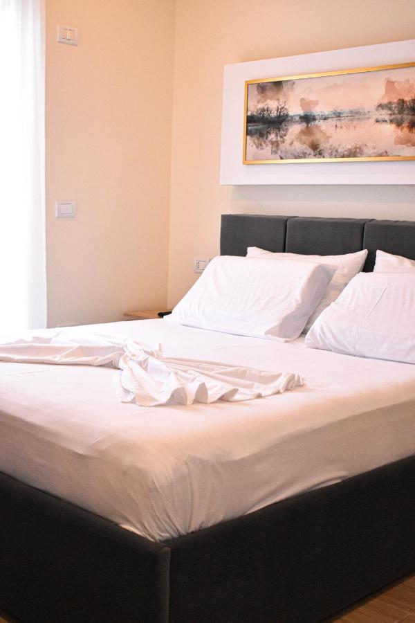 Delmar Apartments 골렘 외부 사진