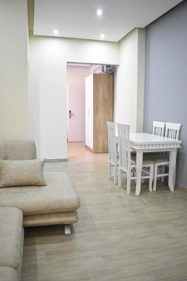 Delmar Apartments 골렘 외부 사진