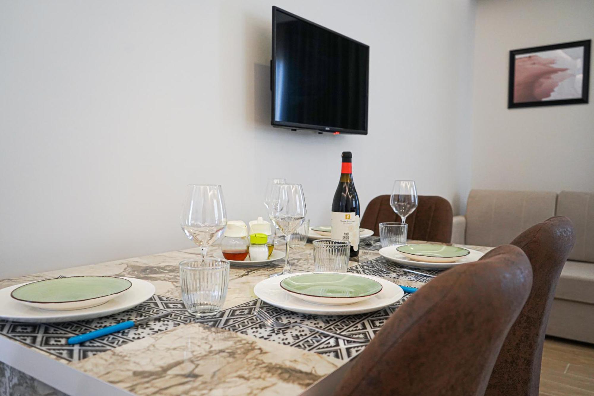 Delmar Apartments 골렘 외부 사진