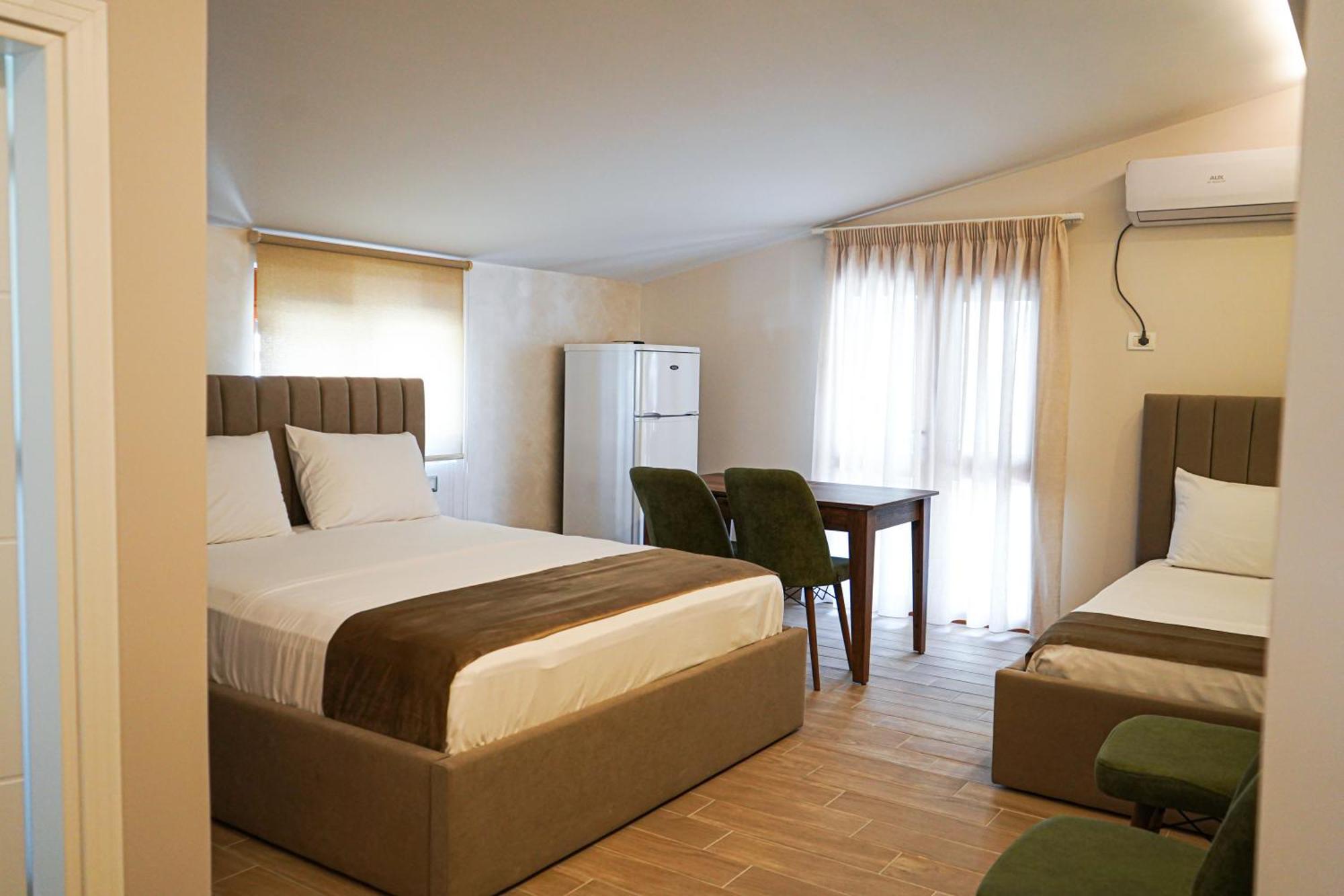 Delmar Apartments 골렘 외부 사진