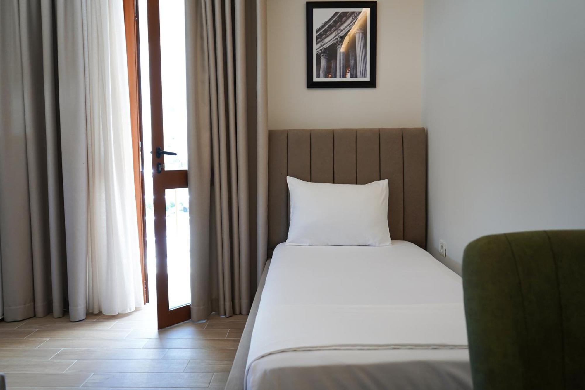 Delmar Apartments 골렘 외부 사진